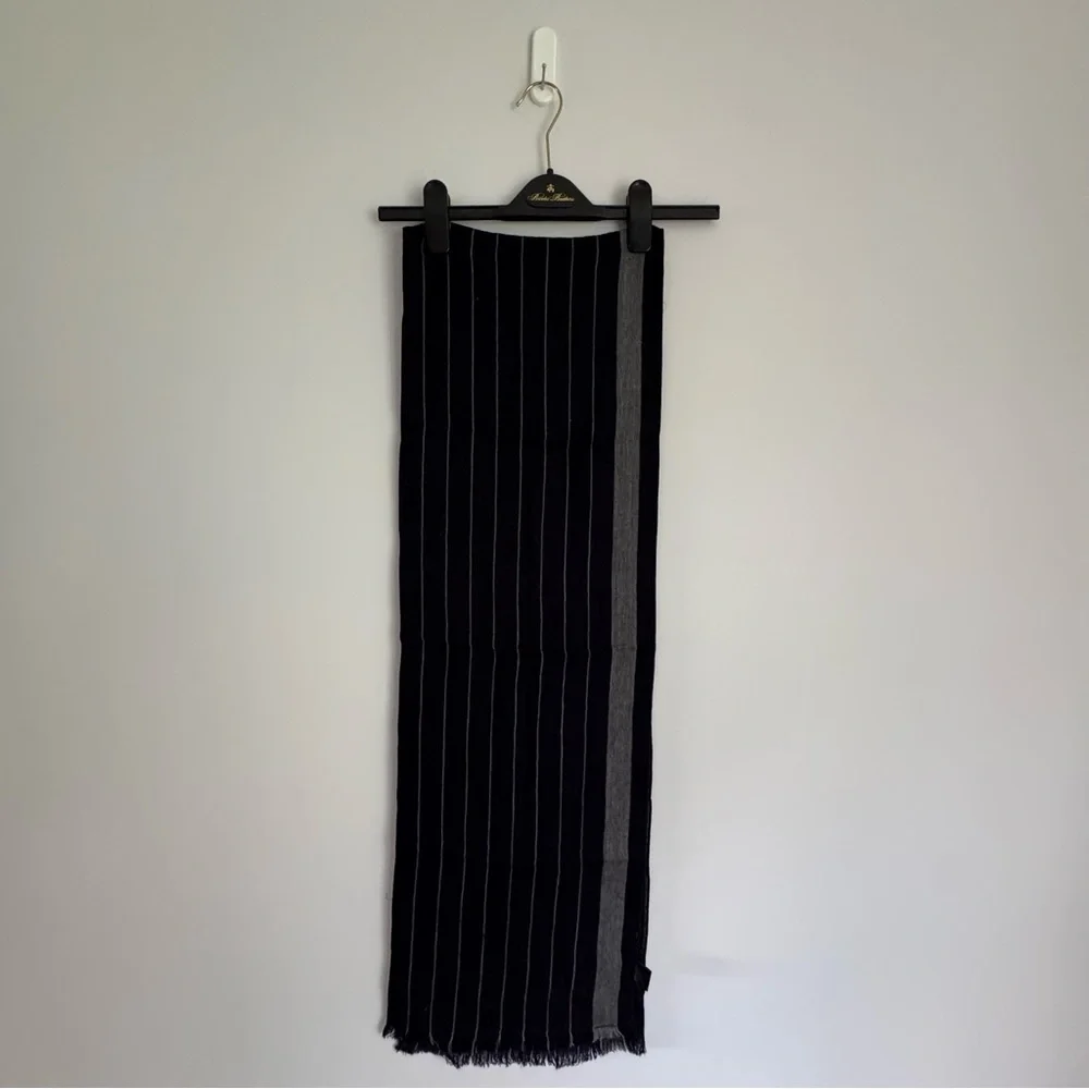 NWOT Brooks Brothers Wool Navy Gray Fringe Striped Scarf